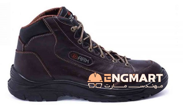 پوتین کوهنوردی ارک لونا M424 محصولی بسیار با کیفیت از شرکت تولیدی کفش ارک تبریز می باشد.